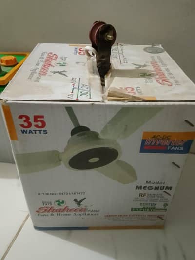 Shaheen AC-DC Inverter Fan - Energy Saving 35 Watts