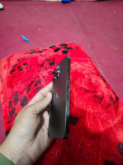 13 pro max for Sale condition 9.8 (03251852830)