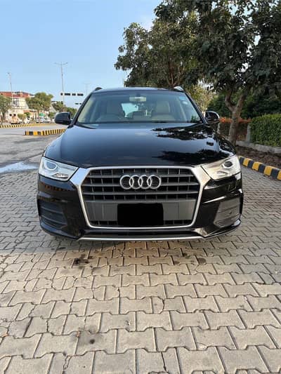 AUDI Q3 2016