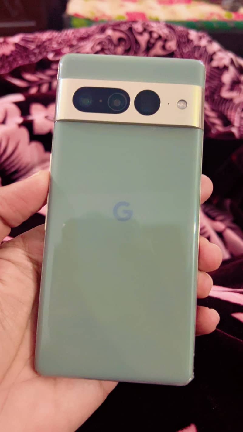 Google Pixel 7 Pro 6