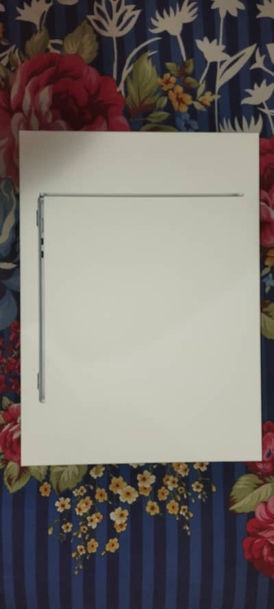 Macbook Air M4 16 GB / 512 GB 15 inches LLA USA Sky Blue Color