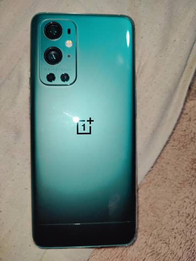 one plus 9pro (12/256)