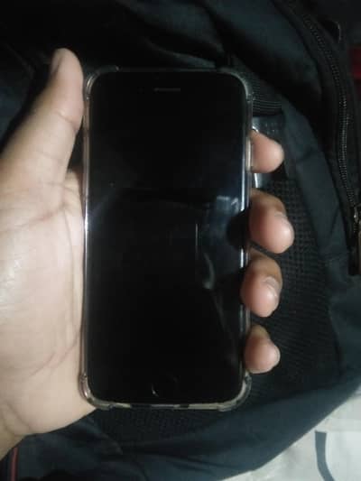 Iphone 6s 10/10 condition