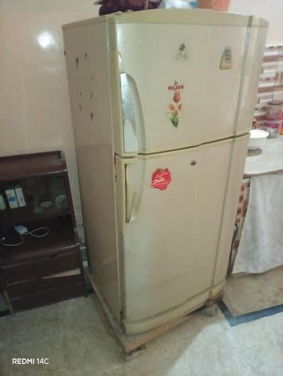 PEL Fridge - Excellent Condition - Fastest Ice Making