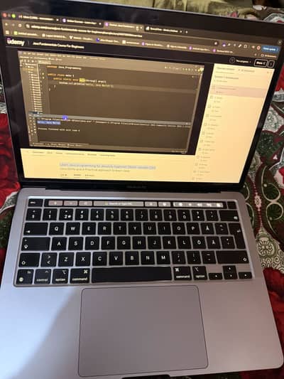 MacBook Pro M1 13” | 8GB RAM | 512GB SSD