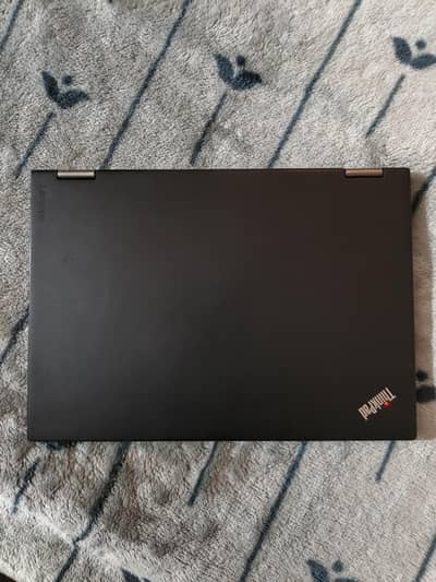 Lenovo ThinkPad Yoga 370 | Core i5 7th Gen | 8GB RAM | 256GB SSD
