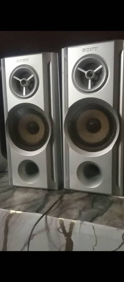 Sony surround speakers. . .