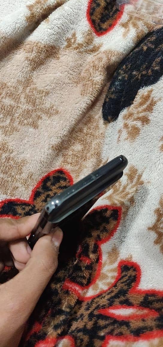 Google pixel 8 pro 2