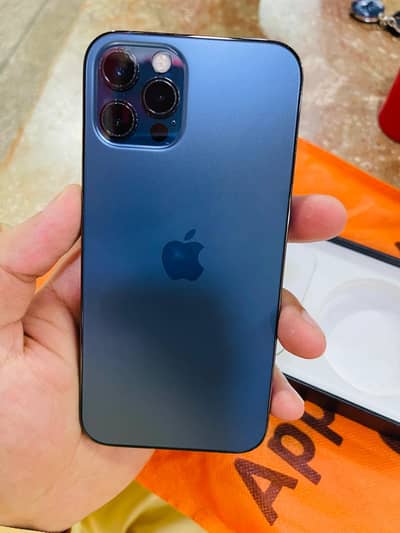 Apple iPhone 12 Pro