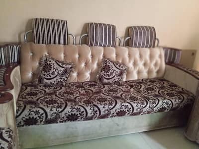 5 Seater sofa