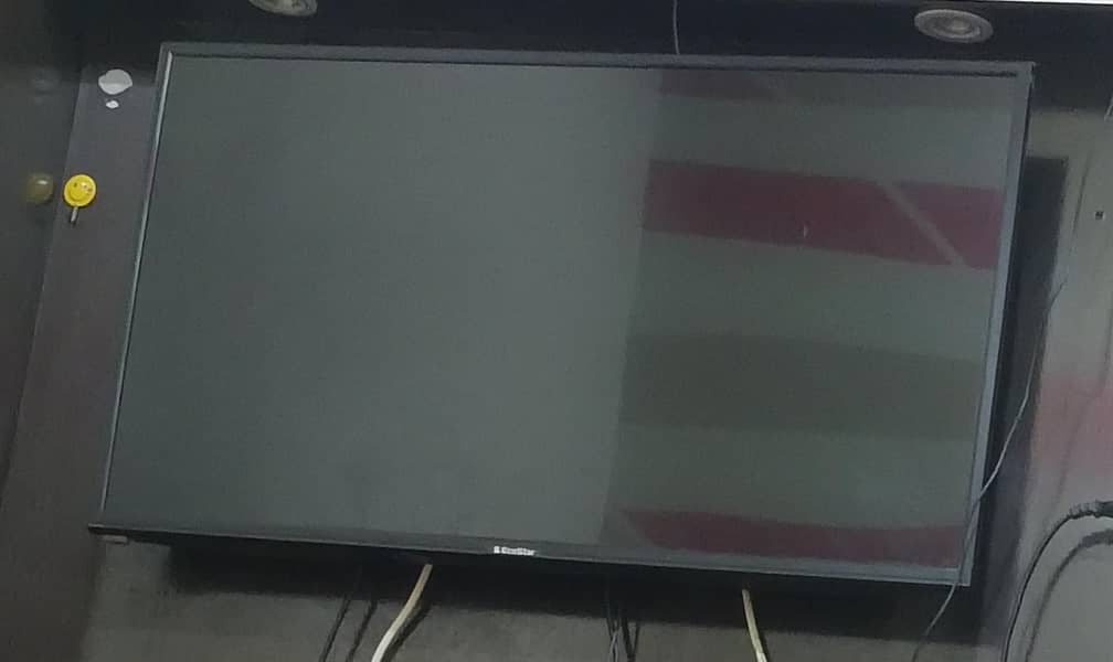 LED tv simple 4