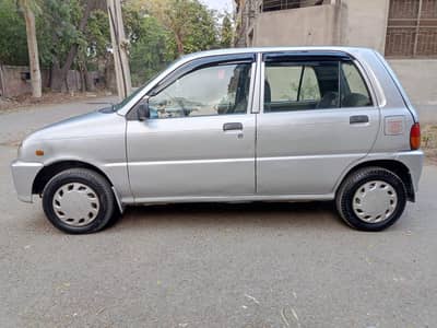 O3OO7896O65/FULLY LUSH HONDA CG 125 MODEL 2012