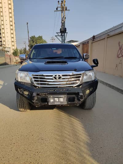 Toyota Hilux VEGO Champ 2013/2017