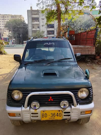 Mitsubishi mini pajero