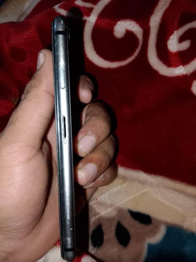 I phone 8 black 256gb condition 10/7