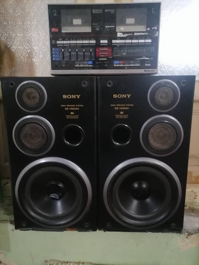 speaker + amplifier 0