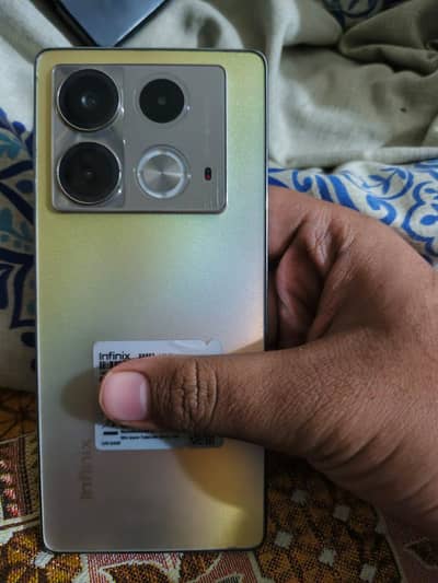 Infinx note 40 for sale. no exchange. only sale