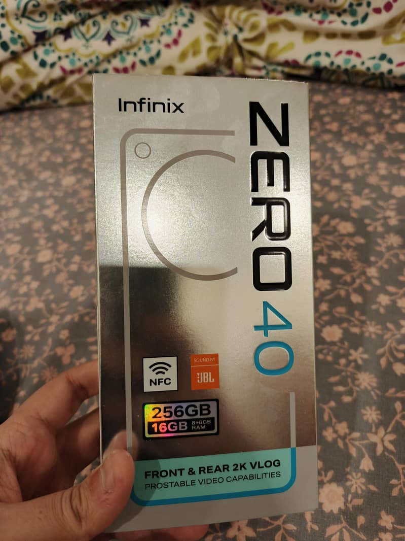 Infinix Zero 40 7