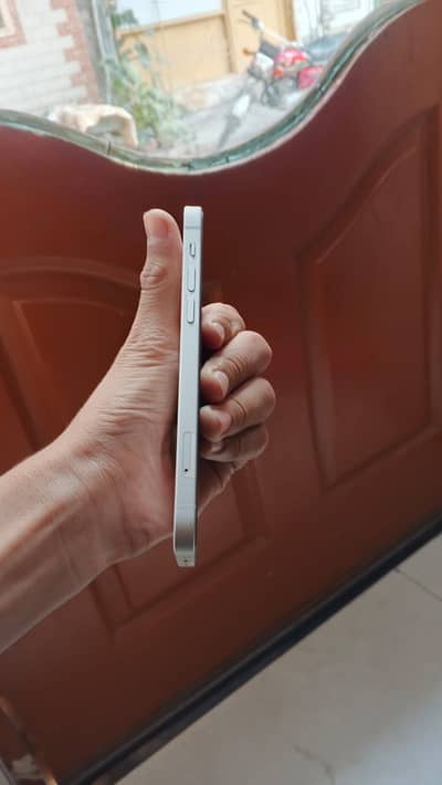 Iphone 12 jv 64gb no 03215028350