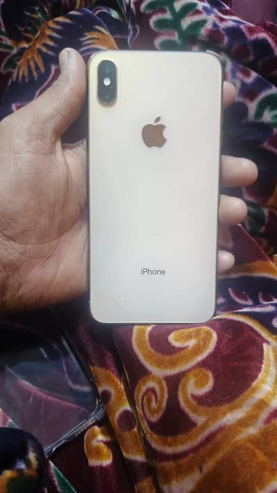 Sab ok hn koi masla ni bs betri chng hn Face ID ok trouton ok bod pek