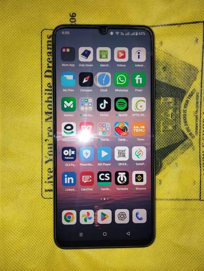 Selling my Realme C53 in  10/10 condition