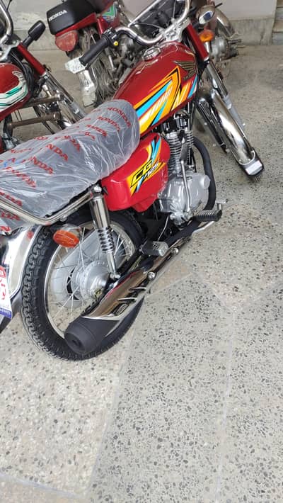 2026 bike for sale condition bilkul zero 800 kilometers running