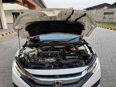 Honda civic oriel white clr 2020 model