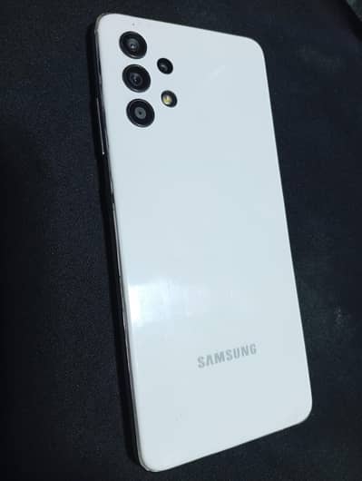 Samsung A32 with box