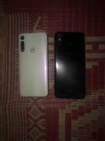 All sale chif price toray hein mobile dewar pr mr ka panel daly gy