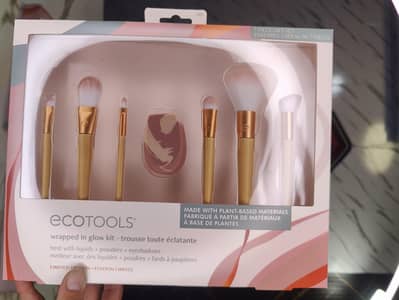 EcoTools golw kit   coTools 0007 Wrapped In Glow Kit - 7-Piece Vega