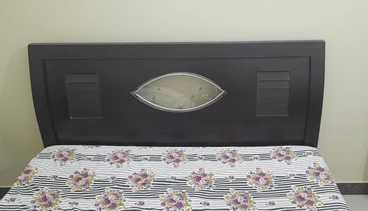 Double Bed With Mattress