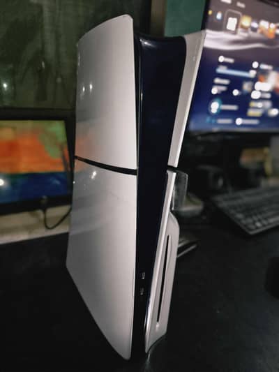 pS5 Slim (Disc Version) – Full Bundle – Excellent Condition