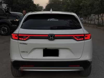 HONDA HRV S PACKAGE TOP OF THE LINE MODEL 2023 REGISTERED 2023 MAN2022