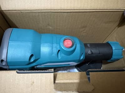 Electric paint machine