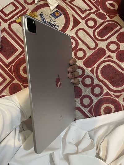 ipad pro 12.9 4th generation 256gb