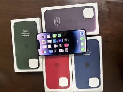 iPhone 13 PTA 128 gb with box 5 Apple Original mag safe covers