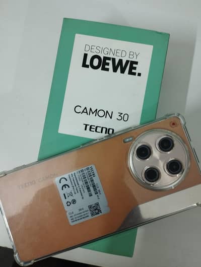 Camon 30 Tecno Loewe