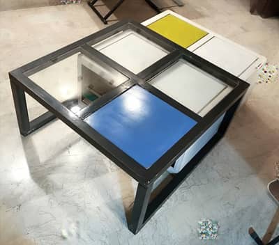 BEST PRICE. . MODERN SLIDABLE CENTER COFFEE TABLE (3FTx3FTX1.5FT)!!!