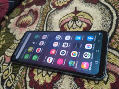 Infinix hot 10 storage 4/64 condition 10/8