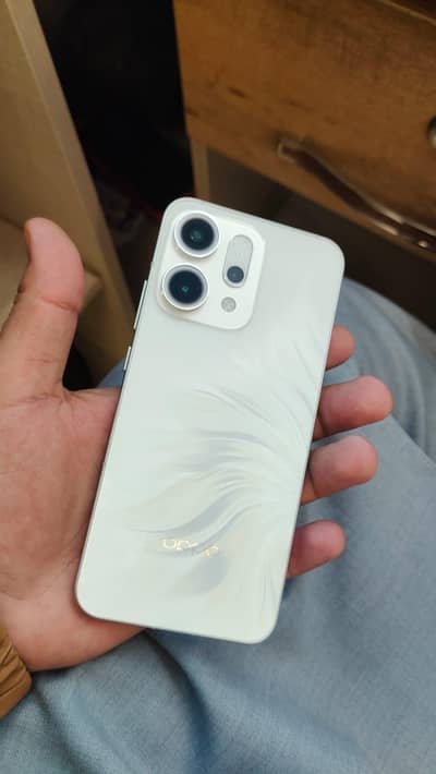 Oppo reno 14 12/512 white colour