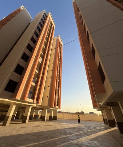 Saima Residencia Adjacent Lakhani Fantasia , Near Capital Society , Scheme 33 - Chance Deal West Open Apartment