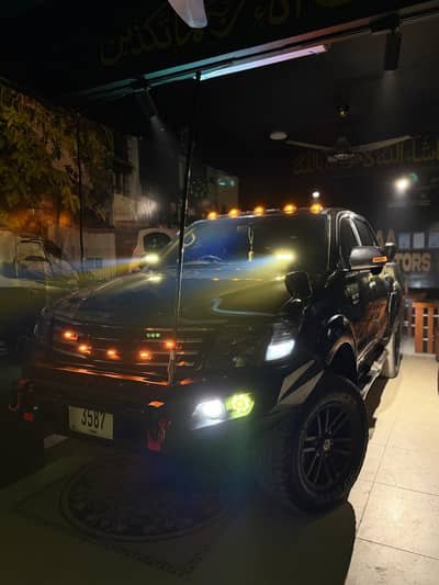 TOYOTA HILUX VIGO THAILAND 2005