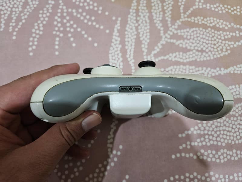 Original Microsoft Xbox 360 Controller 3