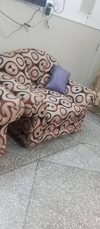 original multiform sofa  tow seater urgent sel