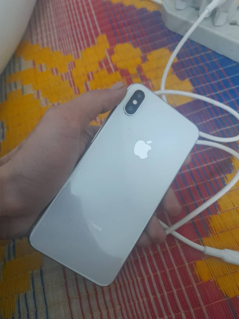IPhone XS Max 0