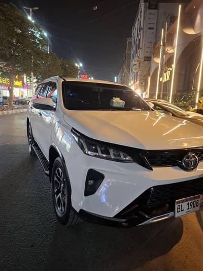 Toyota legender 2023 model 41000 milage