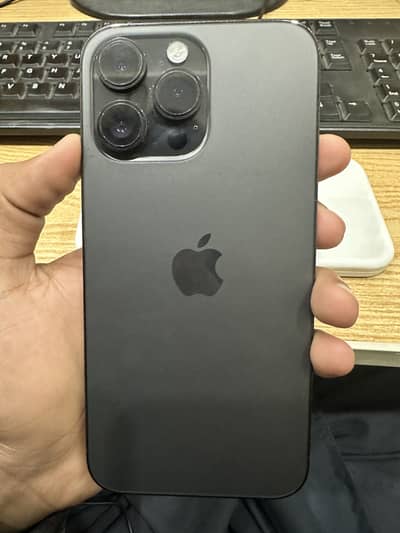 14 pro max Exchange possible ( read ad complete )