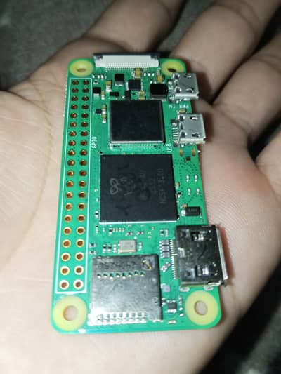 Raspberry Pi Zero 2 W (Quad-core, Wi-Fi + Bluetooth) Almost New