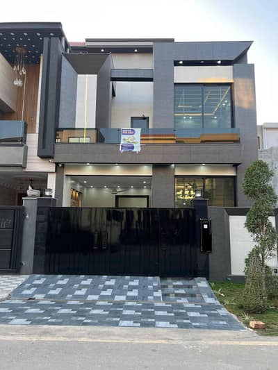 Triple Story 3 Marla House in Etihad TOWN Phase 1 Nearby PARK