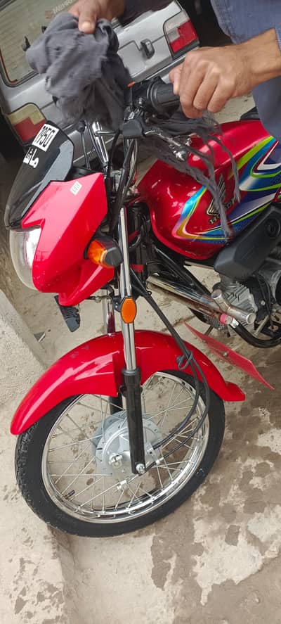 fast hand Hy biometric on the support hi bike challenge both achi hai